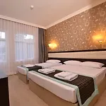 Rios Latte Hotel