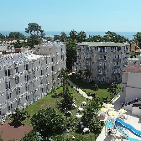 Rios Latte Hotell 4*