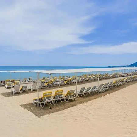 Rios Latte Hotell 4*